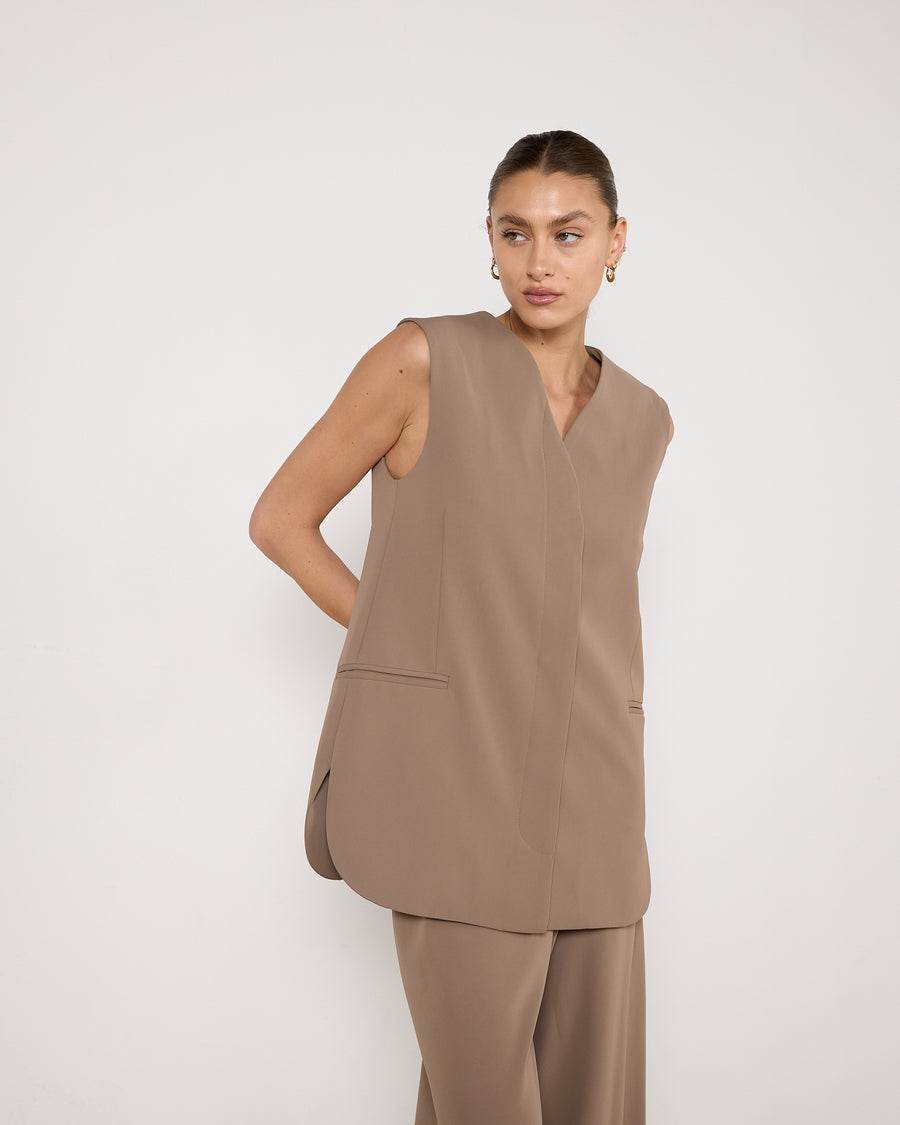 Harris Tapper Howard Vest and Pants Set