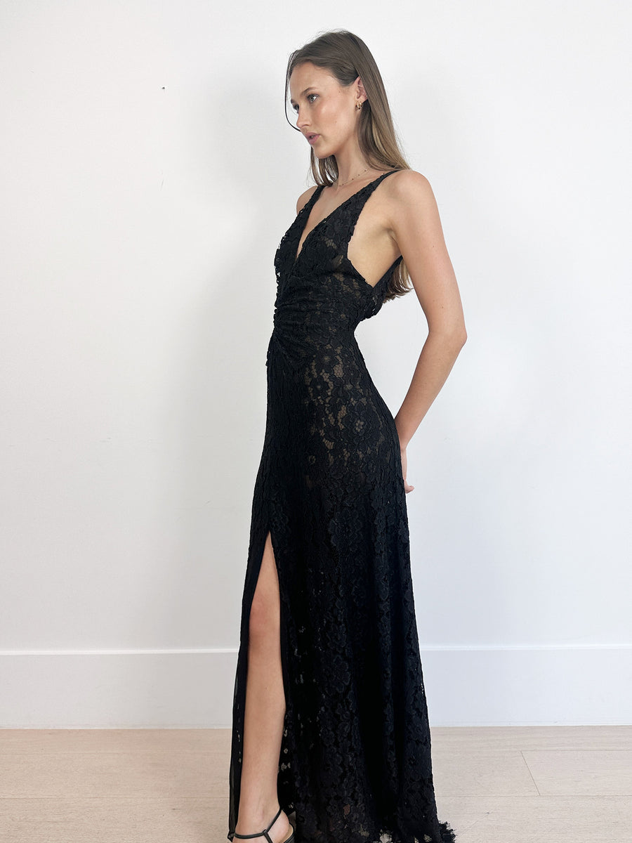 RENT Scanlan Theodore Lace Gown from $600
