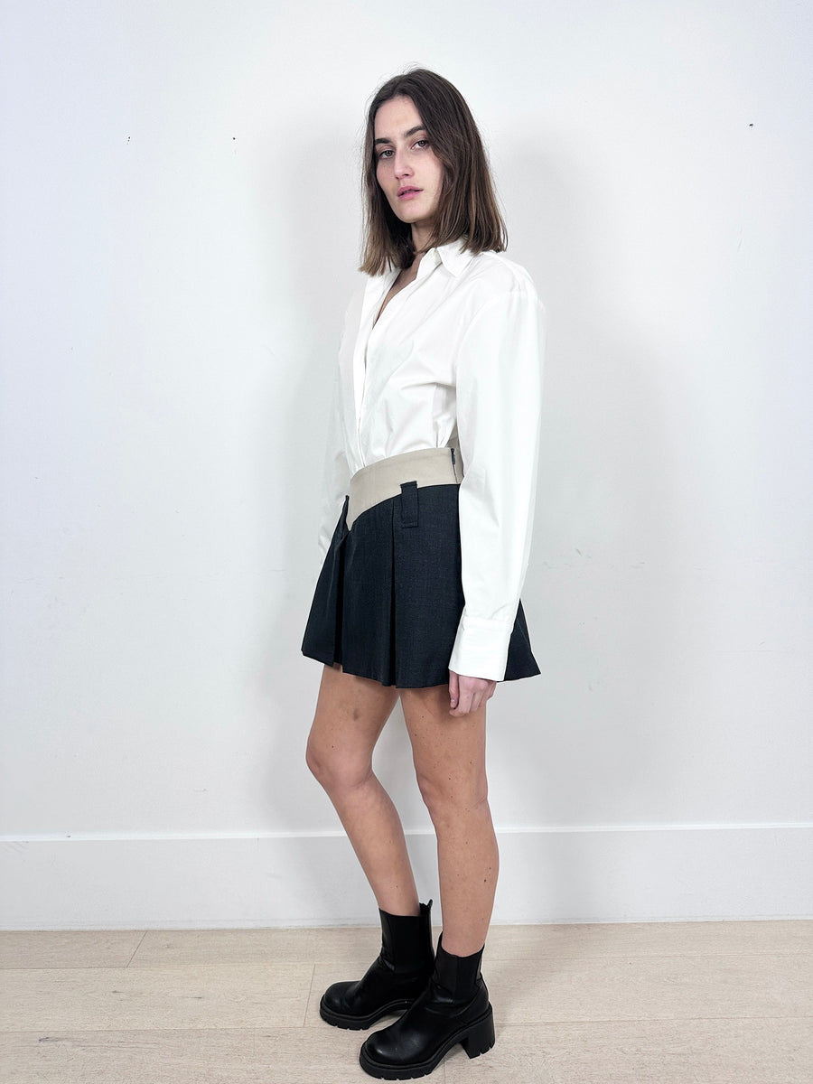 Aaizel Dipped Waist Mini Skirt